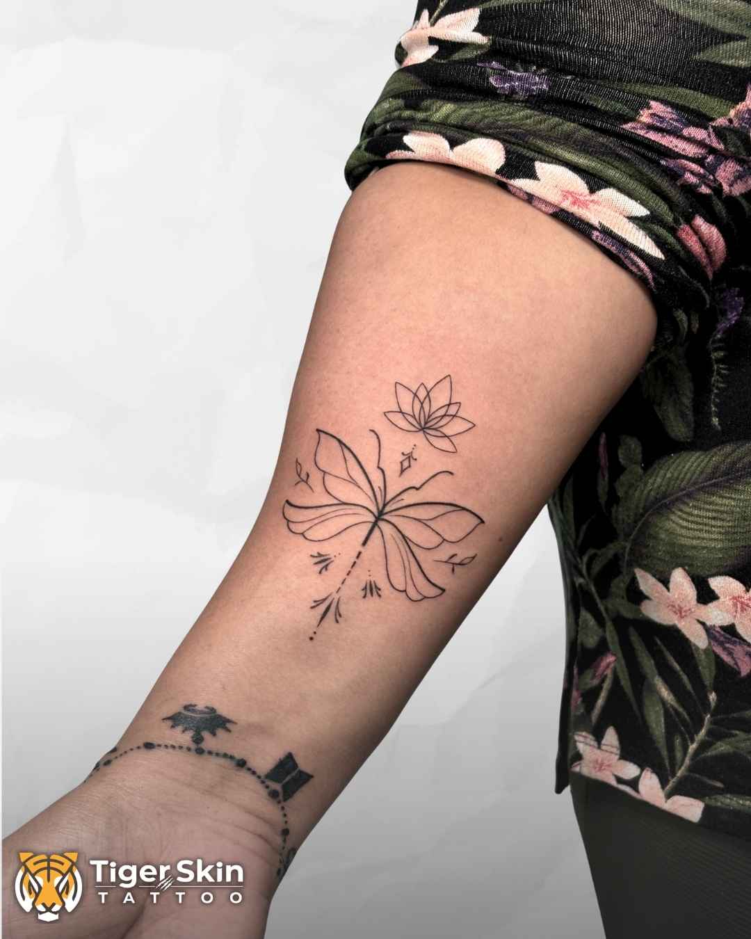 Fine Line tattoo Thane by Tiger Skin